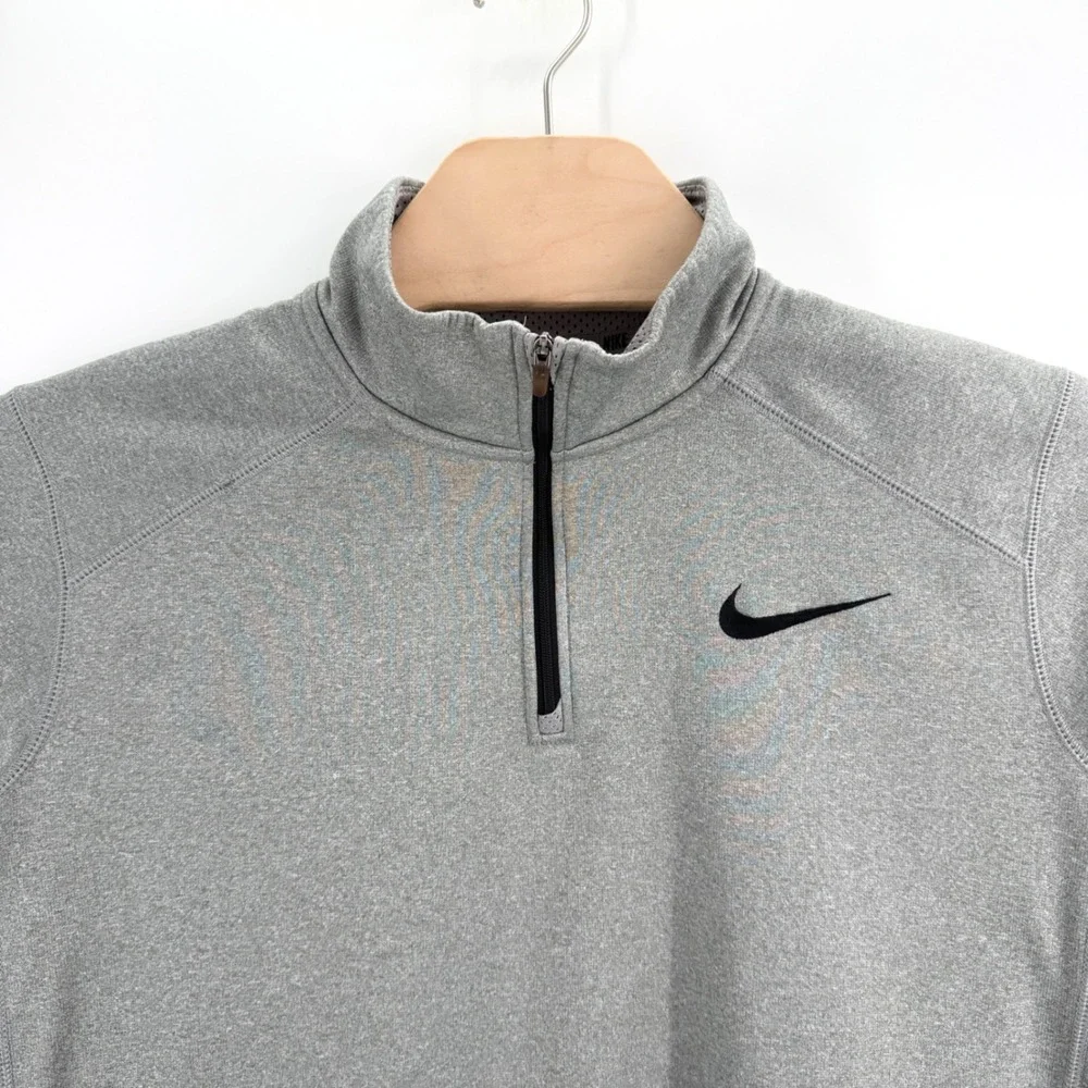 Nike Therma-FIT Quarter Zip Pullover Size M Polyester Gray Black Athletic Gym
